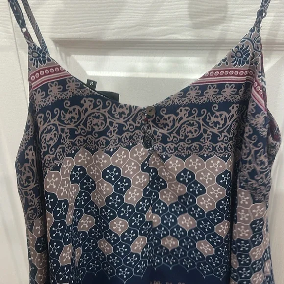 Tank top - Picture 3 of 3